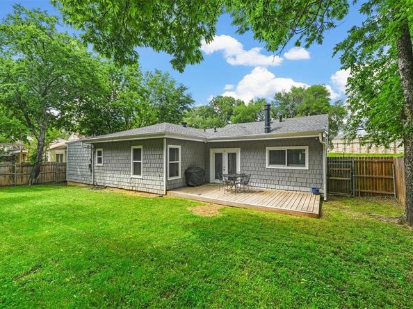 6209  Calmont Avenue , Fort Worth Texas 76116