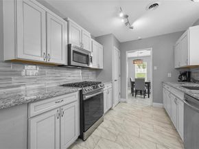 6209  Calmont Avenue , Fort Worth Texas 76116