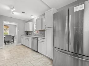 6209  Calmont Avenue , Fort Worth Texas 76116