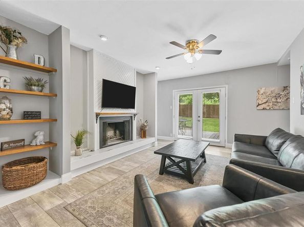 6209  Calmont Avenue , Fort Worth Texas 76116
