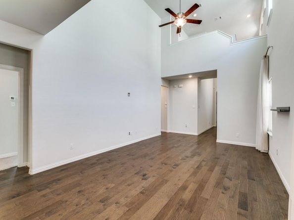 1393  Bonanza Lane , Lewisville Texas 75077