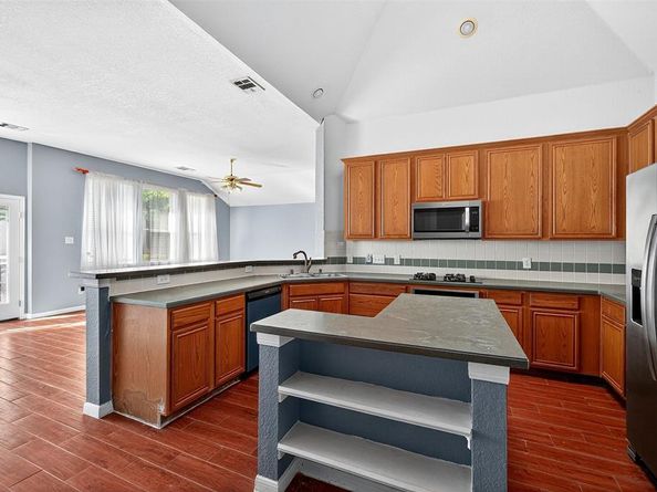 5101  Stonecrest Drive , McKinney Texas 75071
