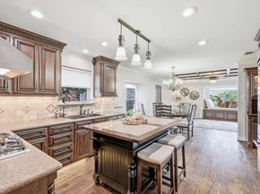 2208  Southern Court , Carrollton Texas 75006