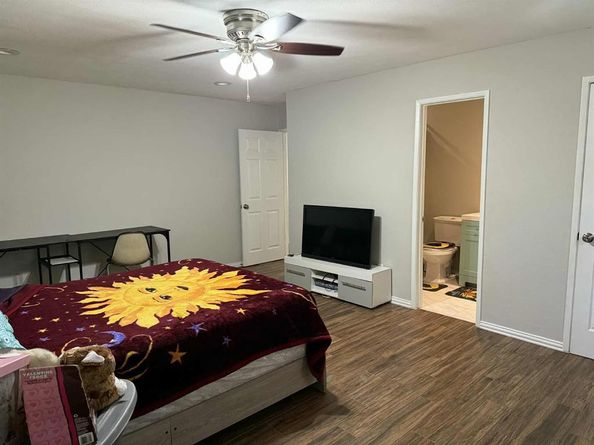 306  Ivy Way , Garland Texas 75043