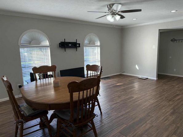 306  Ivy Way , Garland Texas 75043