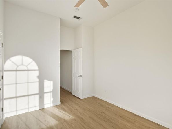 6403  St Alban Court , Arlington Texas 76001