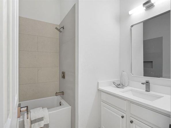 6403  St Alban Court , Arlington Texas 76001