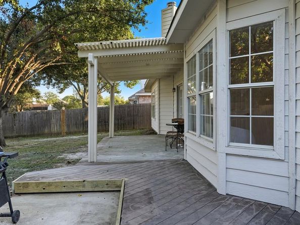 6403  St Alban Court , Arlington Texas 76001