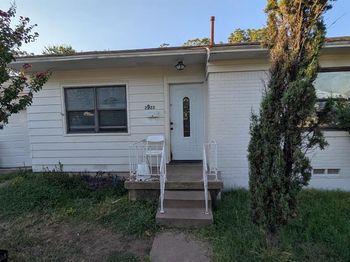 2923  Grayson Drive 