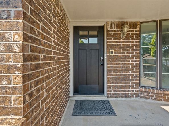 6512  Arthur Drive , Edgecliff Village Texas 76134