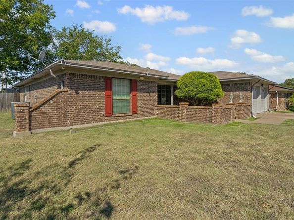 6512  Arthur Drive , Edgecliff Village Texas 76134