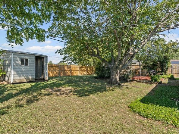 6512  Arthur Drive , Edgecliff Village Texas 76134