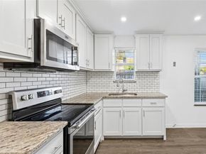 3000  Burchill Road S, Fort Worth Texas 76105