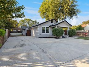 3000  Burchill Road S, Fort Worth Texas 76105