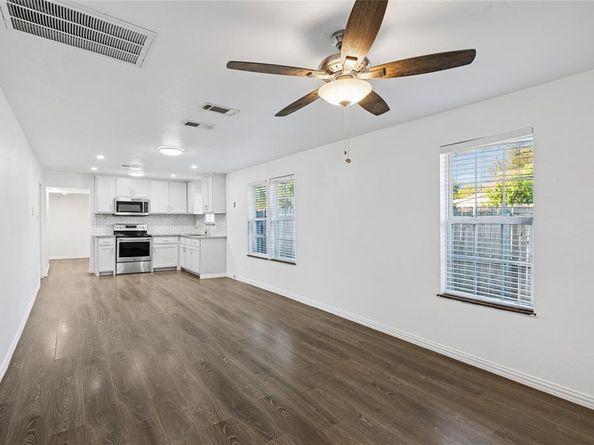 3000  Burchill Road S, Fort Worth Texas 76105