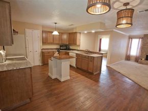 808  Arrow Wood Street , Benbrook Texas 76126