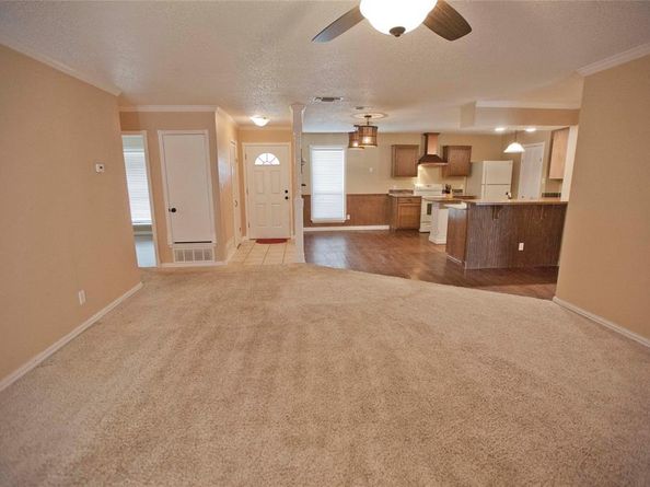 808  Arrow Wood Street , Benbrook Texas 76126