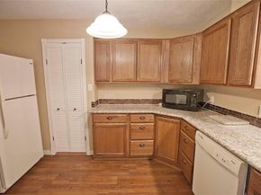 808  Arrow Wood Street , Benbrook Texas 76126