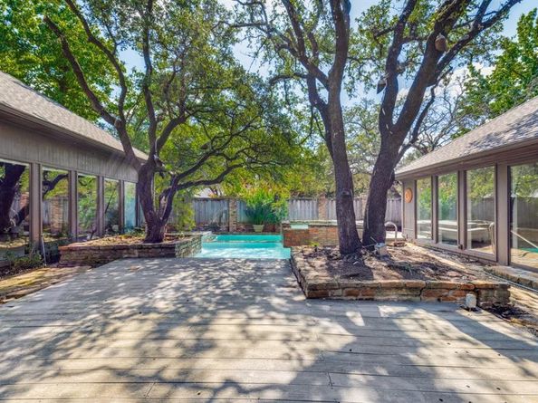 5703  Club Oaks Drive , Dallas Texas 75248