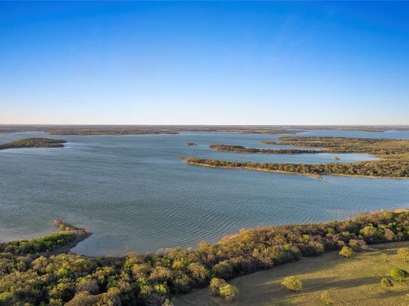 14211  Bacton Road , Pilot Point Texas 76258