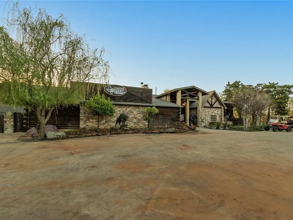 14211  Bacton Road , Pilot Point Texas 76258