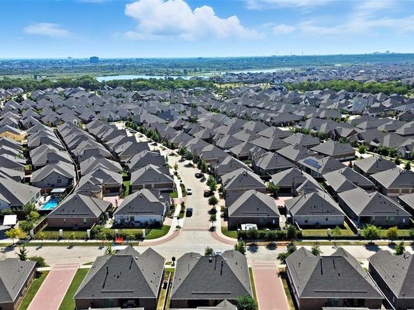 1941  Spotted Fawn Drive , Arlington Texas 76005