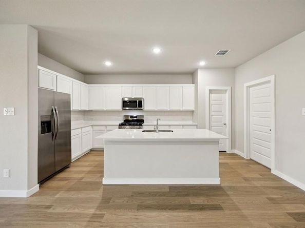 1100  Painted Sky Path , Princeton Texas 75407