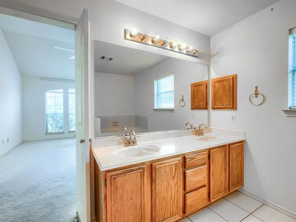 5806  Beacon Drive , Rowlett Texas 75089