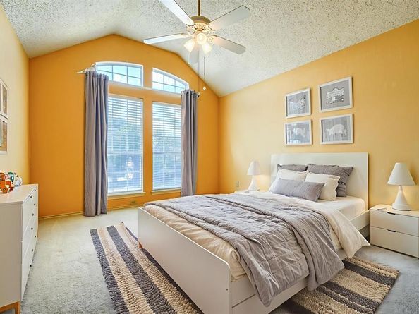 5806  Beacon Drive , Rowlett Texas 75089