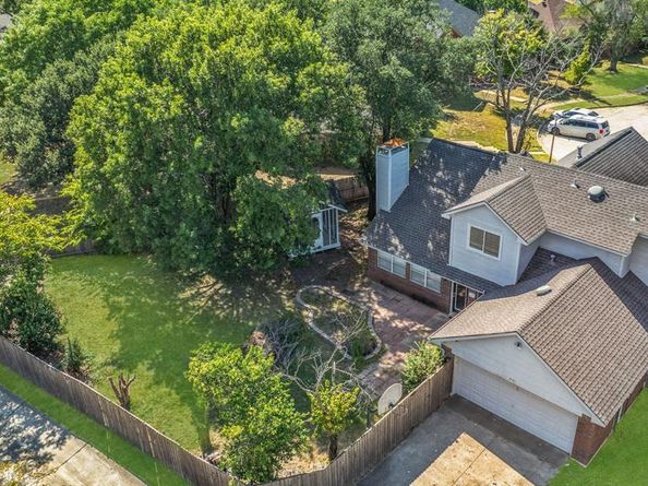 5806  Beacon Drive , Rowlett Texas 75089