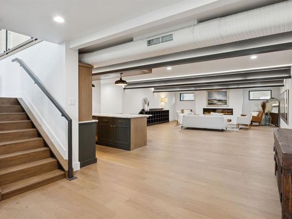 2401  Mesa Drive , Richardson Texas 75080