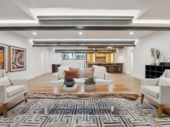 2401  Mesa Drive , Richardson Texas 75080