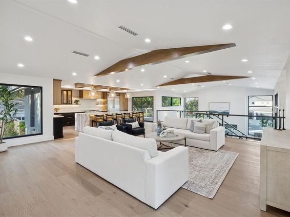 2401  Mesa Drive , Richardson Texas 75080