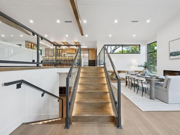 2401  Mesa Drive , Richardson Texas 75080