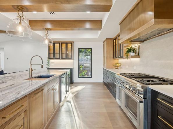 2401  Mesa Drive , Richardson Texas 75080