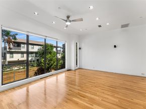 1505 N Haskell Avenue  5, Dallas Texas 75204