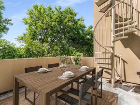 1505 N Haskell Avenue  5, Dallas Texas 75204