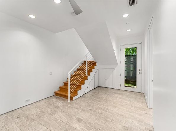 1505 N Haskell Avenue  5, Dallas Texas 75204