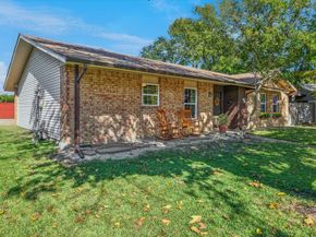 1605  San Antonio Lane , Garland Texas 75042