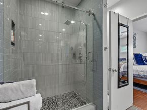 4125  Cole Avenue  7, Dallas Texas 75204