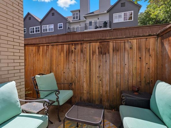 4125  Cole Avenue  7, Dallas Texas 75204