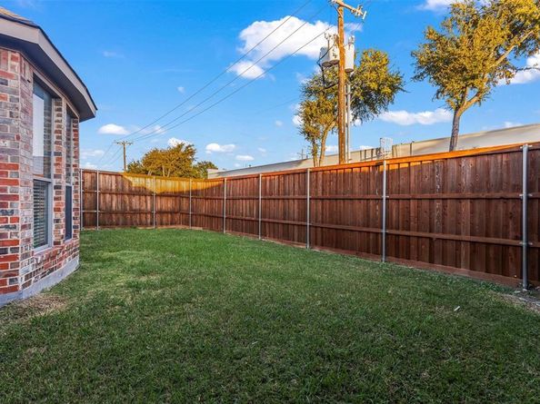 8302  Munich Drive , Rowlett Texas 75089