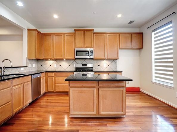 2524  Jacobson Drive , Lewisville Texas 75067