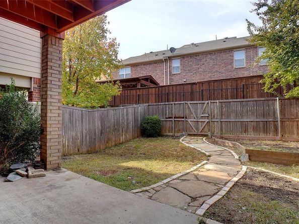 2524  Jacobson Drive , Lewisville Texas 75067