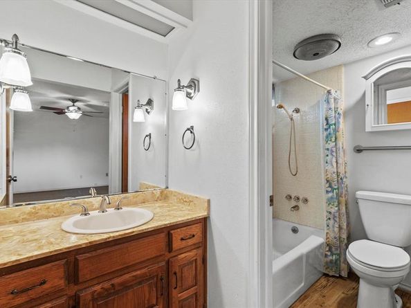 416  Newcastle Drive , DeSoto Texas 75115