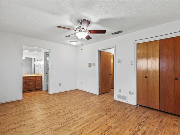 416  Newcastle Drive , DeSoto Texas 75115