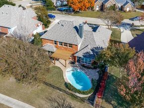 2822  Roundrock  , McKinney Texas 75072