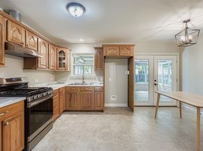 110 W Marguerita Drive , Garland Texas 75040