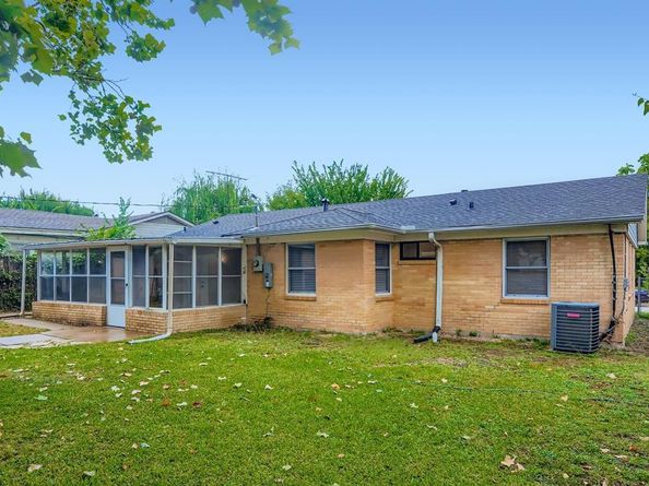 110 W Marguerita Drive , Garland Texas 75040