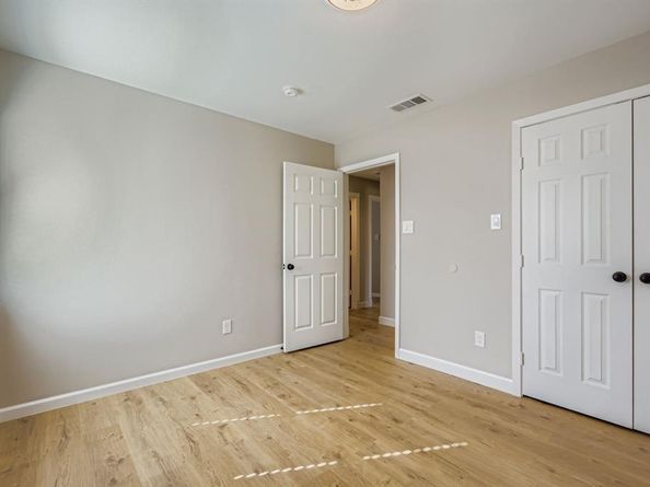 110 W Marguerita Drive , Garland Texas 75040